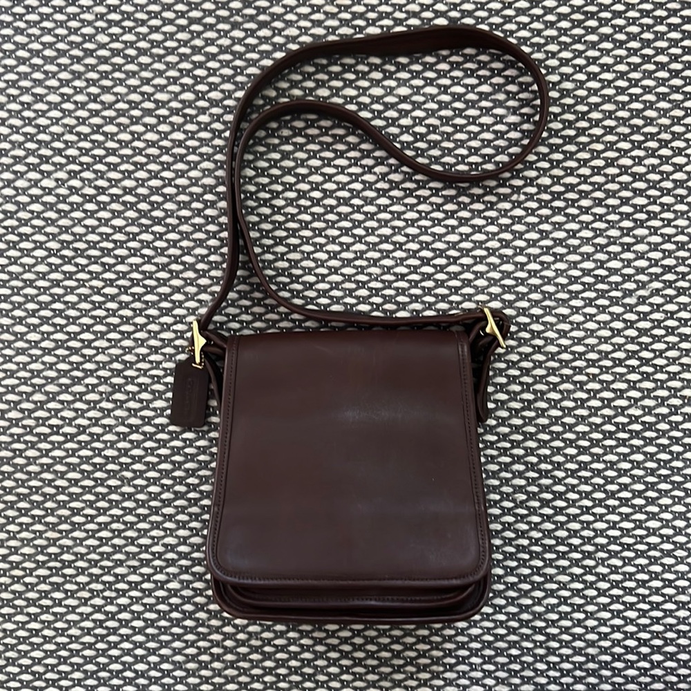 90’s Vintage Brown Coach Flap Shoulder Bag